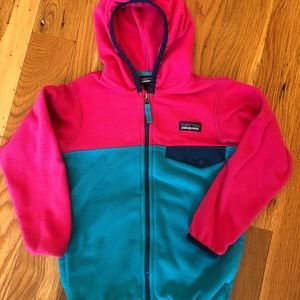 Toddler Girl 4T Patagonia Jacket with hood.  GUC!